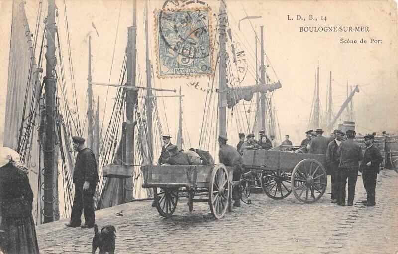 Carte postale ancienne Boulogne Sur Mer Scene De Port à Boulogne-sur-Mer
