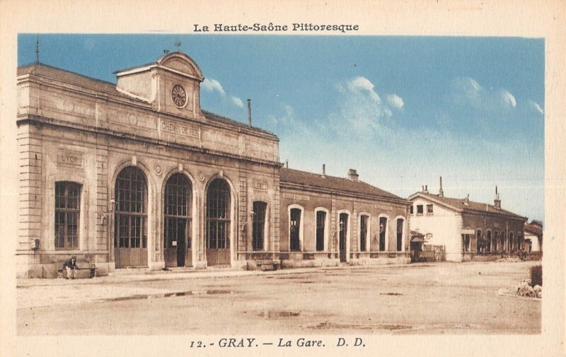 Carte postale ancienne Gray La Gare
