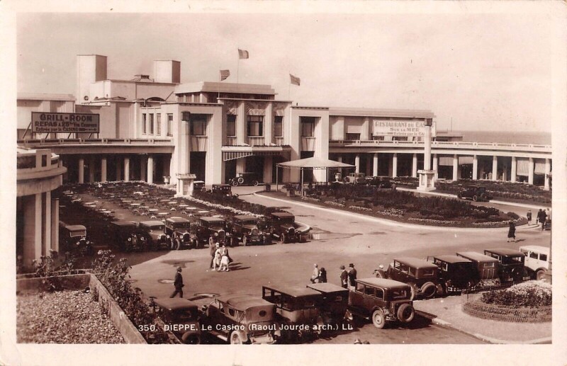 Carte postale ancienne Dieppe Le Casino à Dieppe