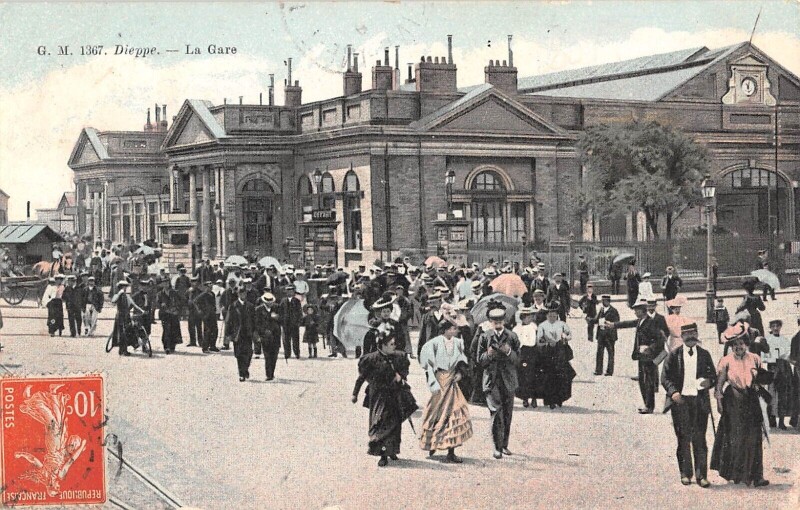 Carte postale ancienne Dieppe La Gare à Dieppe