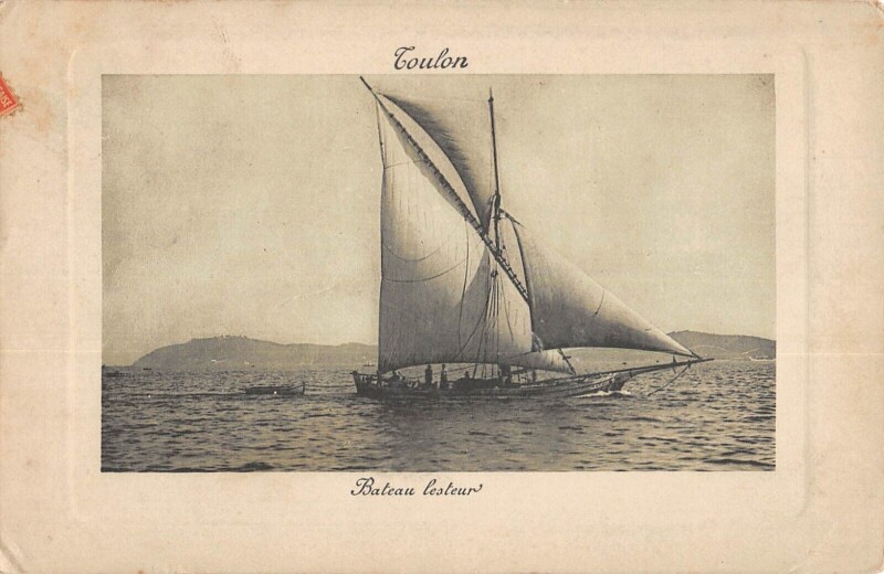 Carte postale ancienne Toulon Bateau Lesteur à Toulon