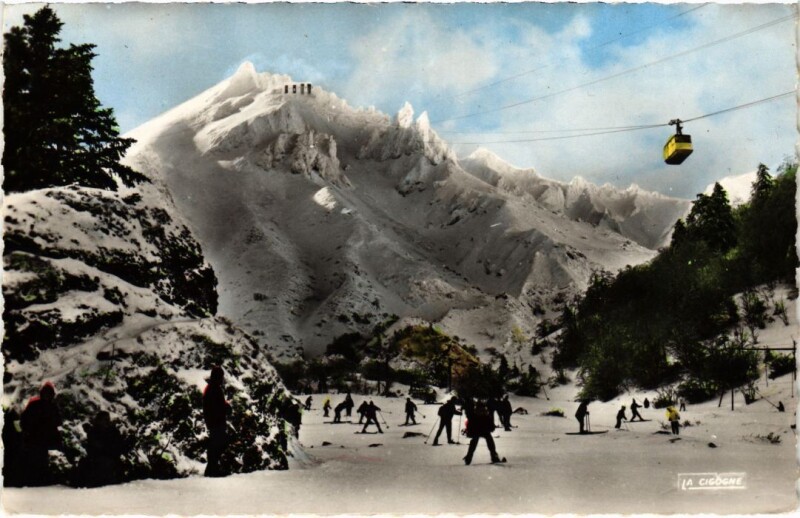 Carte postale ancienne Mont-Dore Station de Sports d'Hiver France à Mont-Dore
