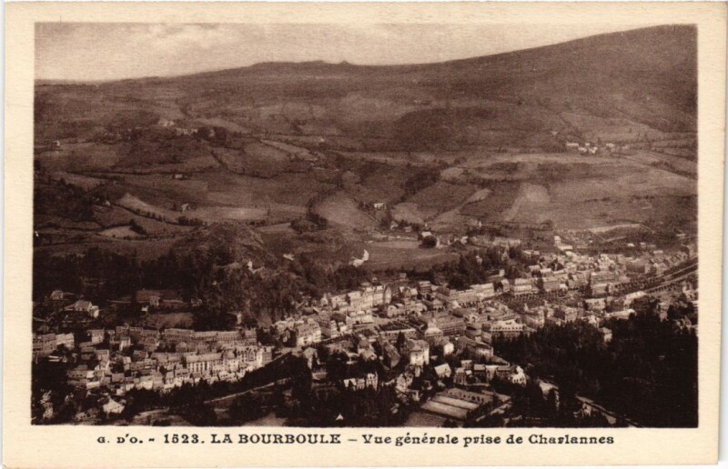 Carte postale ancienne La Bourboule Vue generale prise de Charlannes France à La Bourboule