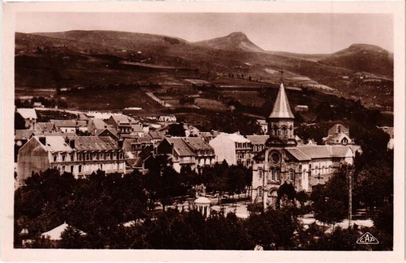 Carte postale ancienne La Bourboule Vue Generale France à La Bourboule