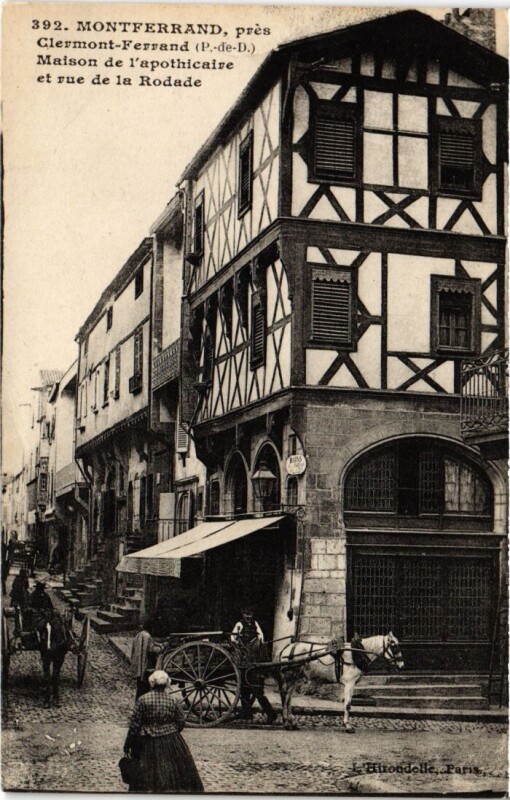 Carte postale ancienne Clermont-Ferrand Maison de l'apothicaire France à Clermont-Ferrand