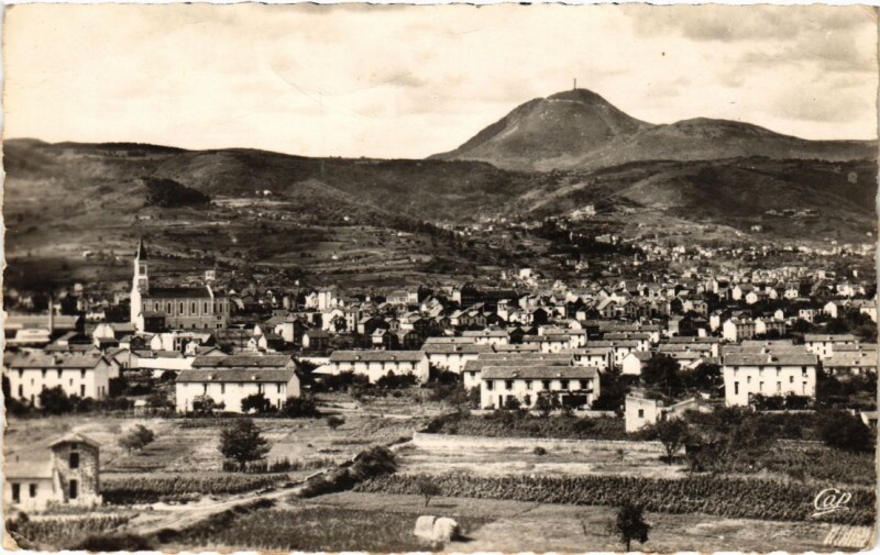 Carte postale ancienne Clermont-Ferrand Faubourg St.Jacques France à Clermont-Ferrand