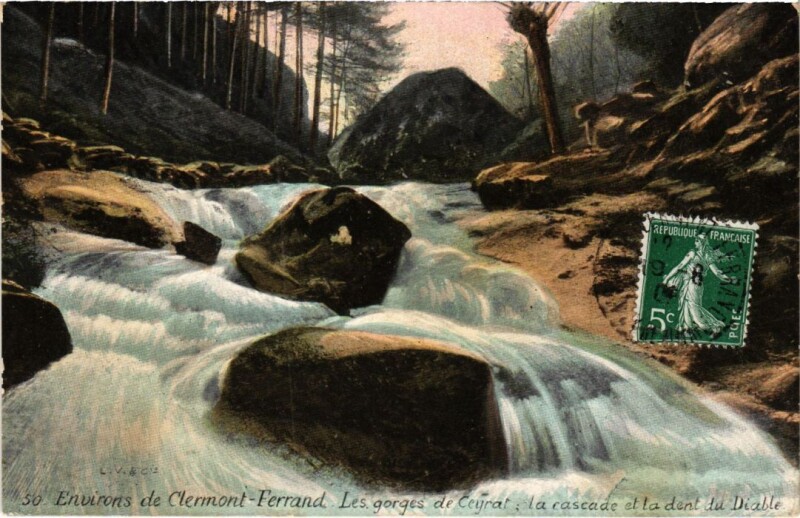 Carte postale ancienne Clermont-Ferrand Les gorges de Ceyrat France à Ceyrat