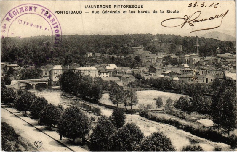 Carte postale ancienne Pontgibaud Vue Generale et les bords de la Sioule France à Pontgibaud
