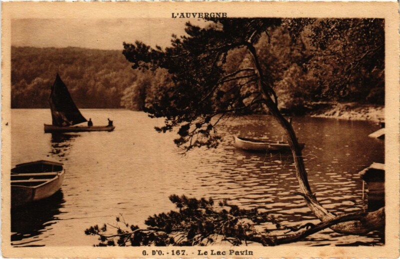Carte postale ancienne Le Lac Pavin France