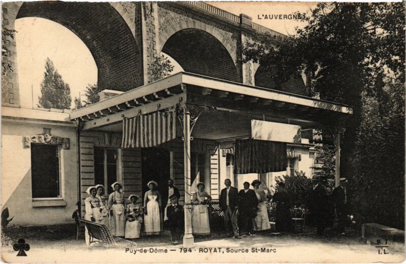 Carte postale ancienne Royat Source Saint-Marc France à Royat