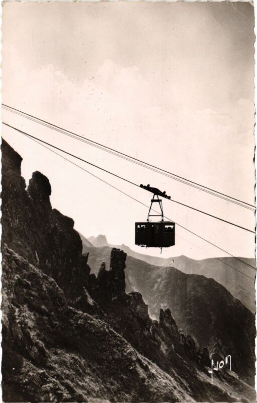 Carte postale ancienne Mont-Dore Le Teleferique du Sancy France à Mont-Dore