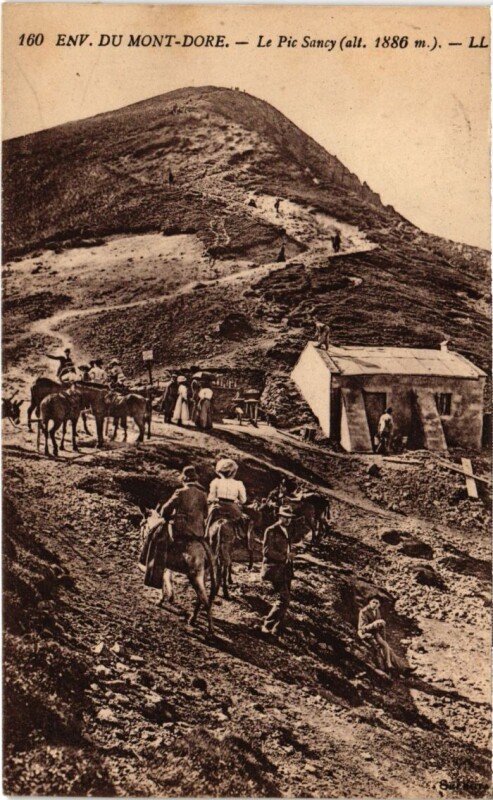 Carte postale ancienne Mont-Dore Le Pic Sancy France à Mont-Dore
