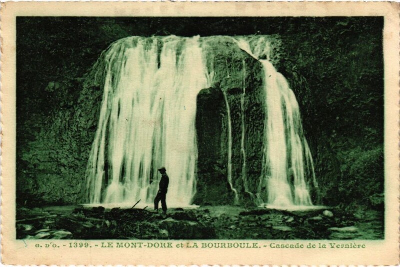 Carte postale ancienne Mont-Dore Cascade de la Verniere France à Mont-Dore