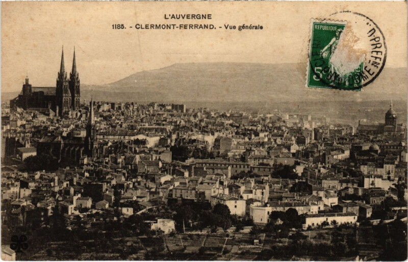 Carte postale ancienne Clermont-Ferrand Vue Generale France à Clermont-Ferrand