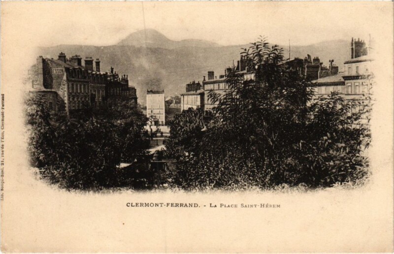 Carte postale ancienne Clermont-Ferrand La Place Saint-Herem France à Clermont-Ferrand