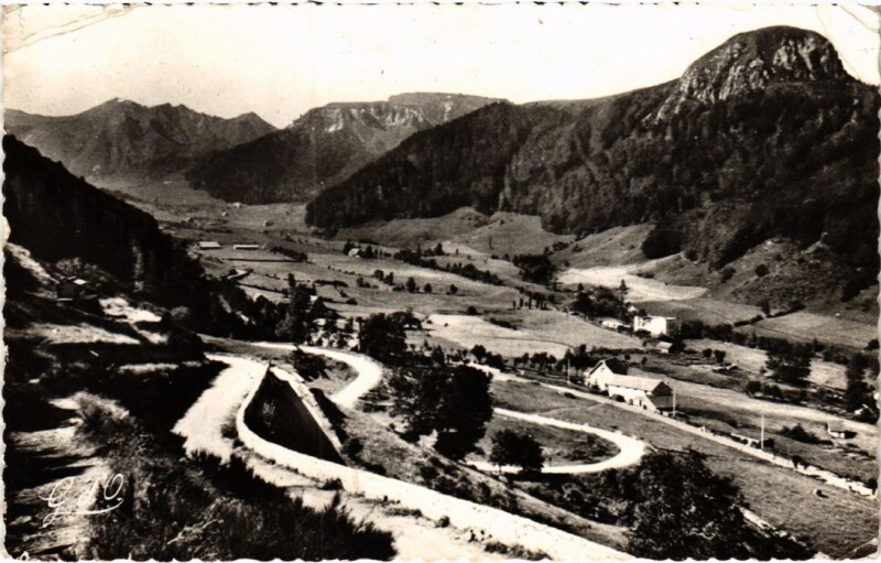 Carte postale ancienne Sancy Valle et Massif France