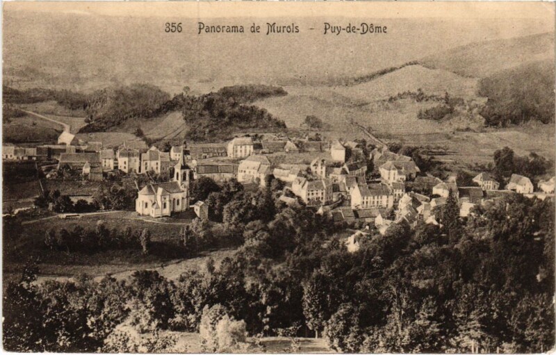 Carte postale ancienne Murols Panorama France à Murol