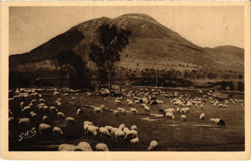 Carte postale ancienne Puy de Dome France