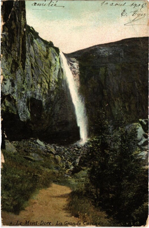 Carte postale ancienne Mont-Dore La Grande Cascade France à Mont-Dore