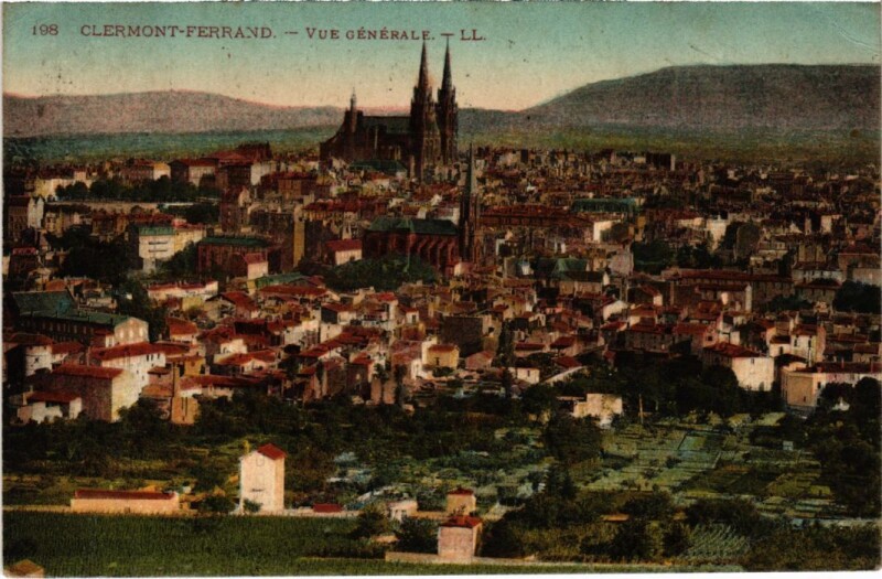 Carte postale ancienne Clermont-Ferrand Vue Generale France à Clermont-Ferrand