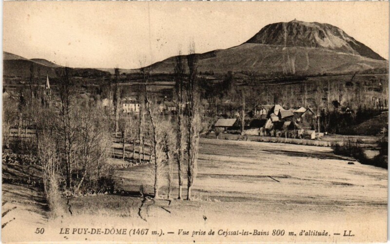 Carte postale ancienne Puy de Dome Vue prise de Ceyssat les Bains France à Ceyssat