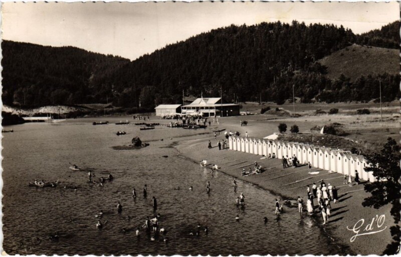 Carte postale ancienne Lac Chambon Plage, Tous les sports nautiques France