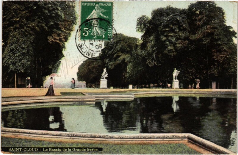 Carte postale ancienne Saint Cloud Le Bassin de la Grande Gerbe à Saint-Cloud