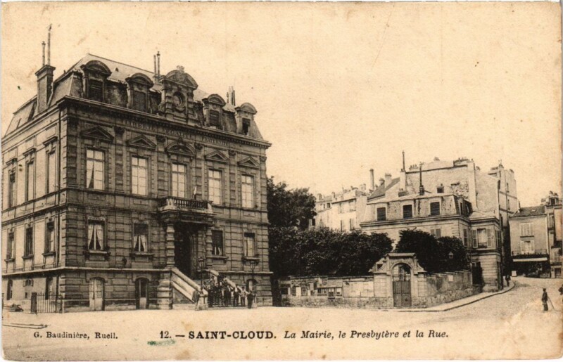 Carte postale ancienne Saint Cloud La Mairie à Saint-Cloud