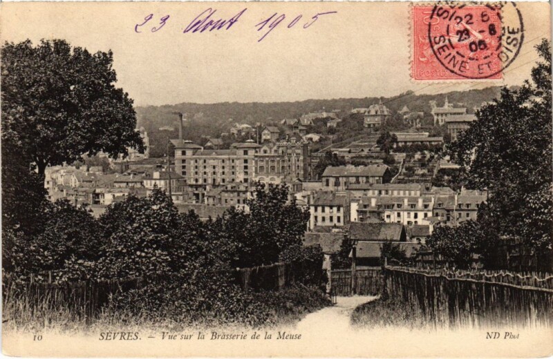Carte postale ancienne Sevres vue sur la Brasserie de la Meuse