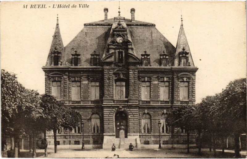 Carte postale ancienne Rueil Hotel de Ville