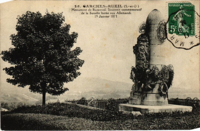 Carte postale ancienne Rueil Monument la Bataille de Buzenval