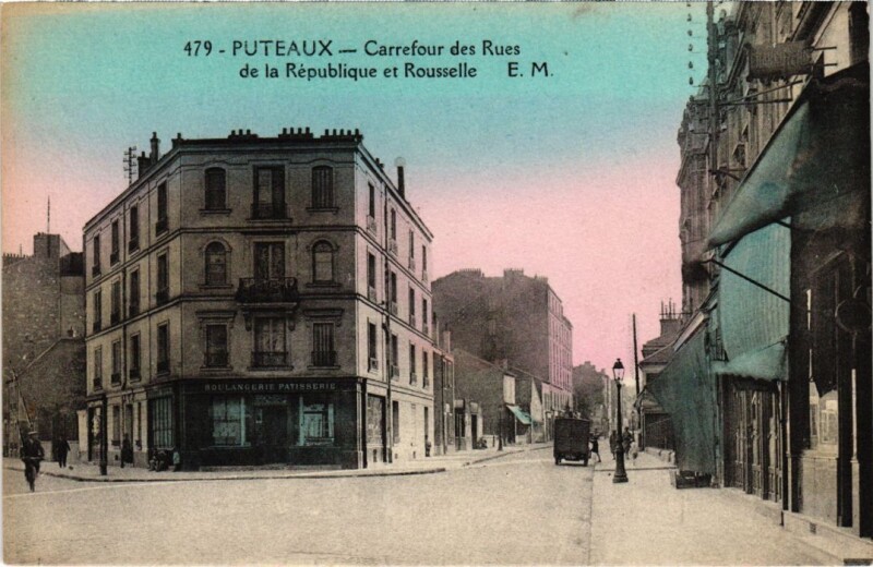 Carte postale ancienne Puteaux Carrefour des Rues de la Republique et Rousselle à Puteaux