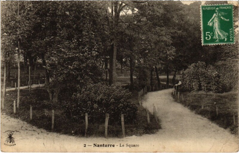 Carte postale ancienne Nanterre Le Square à Nanterre