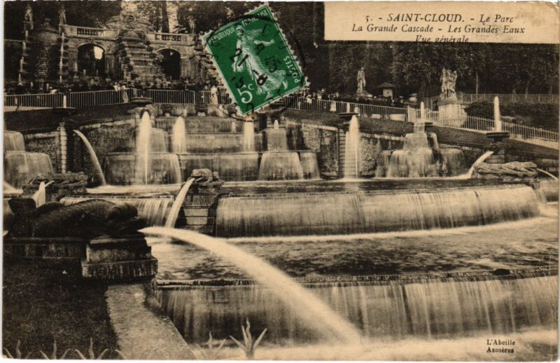 Carte postale ancienne Saint Cloud Le Parc La Grande Cascade à Saint-Cloud