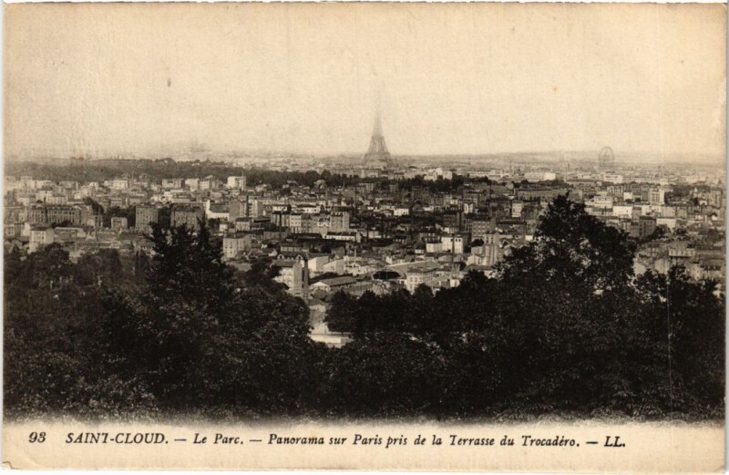 Carte postale ancienne Saint Cloud panorama sur Paris pris de la Terrasse du Trocadero à Saint-Cloud