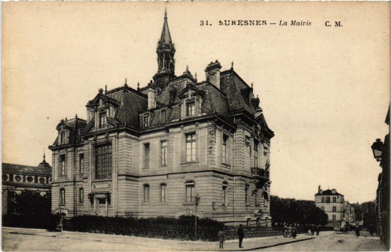 Carte postale ancienne Suresnes La Mairie à Suresnes