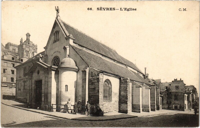 Carte postale ancienne L'Eglise à Sèvres