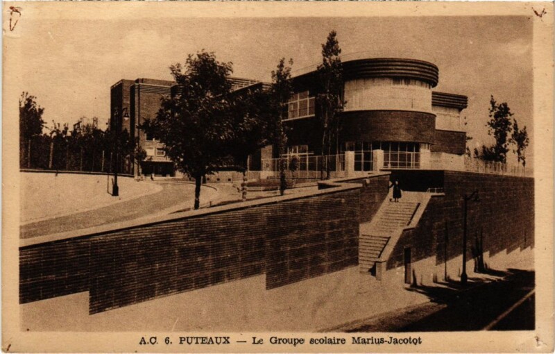 Carte postale ancienne Puteaux Groupe Scolaire Marius Jacotot à Puteaux