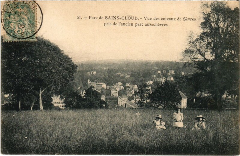Carte postale ancienne Parc de Saint Cloud vue des coteaux de Sevres à Saint-Cloud