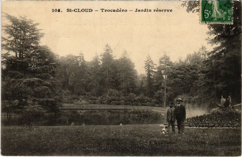 Carte postale ancienne Saint Cloud Jardin Trocadero à Saint-Cloud