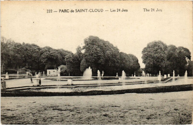 Carte postale ancienne Saint Cloud Les 24 Jets à Saint-Cloud