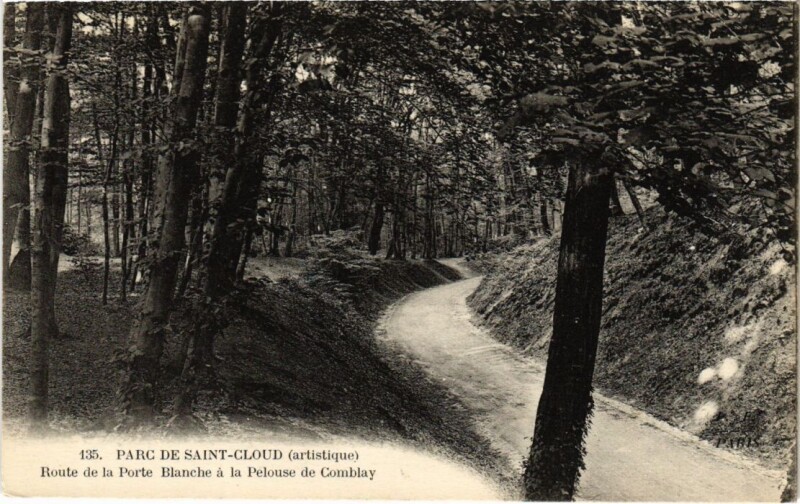 Carte postale ancienne Parc de Saint Cloud Route de la Porte Blanche à Saint-Cloud