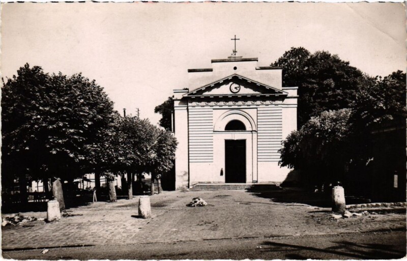 Carte postale ancienne Ville d'Avray Eglise à Ville-d'Avray
