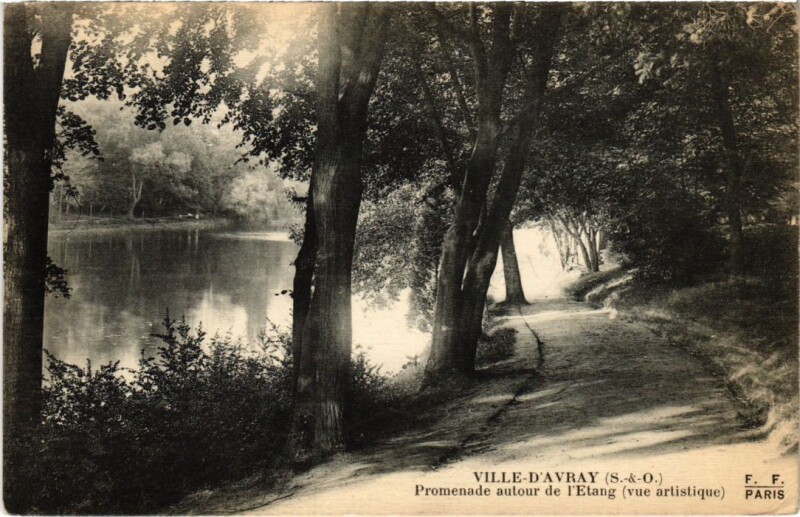 Carte postale ancienne Ville d'Avray Promenade autour de l'Etang à Ville-d'Avray