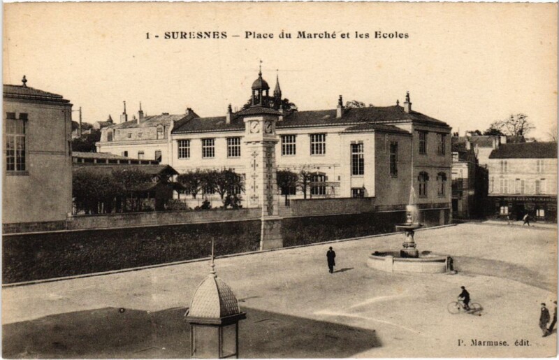 Carte postale ancienne Suresnes Place du Marche et les Ecoles à Suresnes
