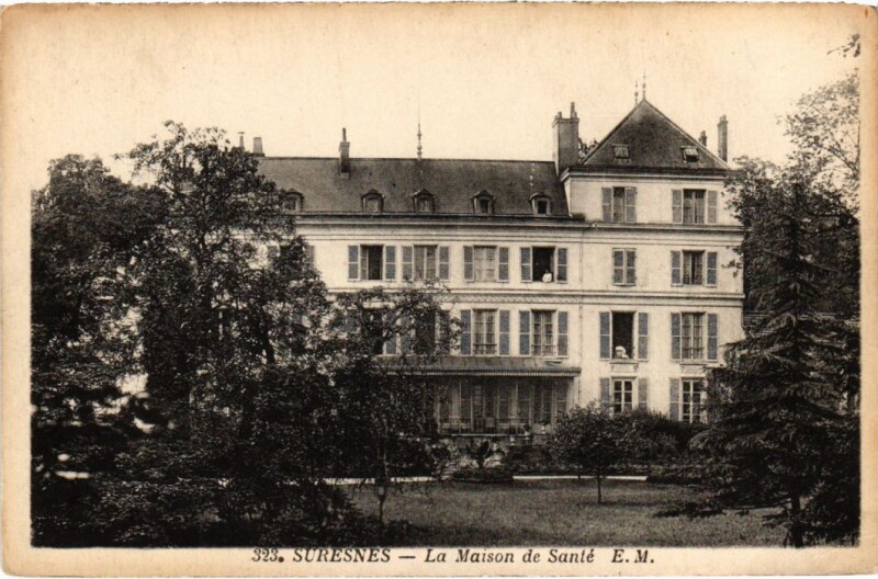 Carte postale ancienne Suresnes La Maison de Sante à Suresnes