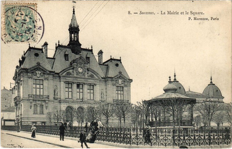 Carte postale ancienne Suresnes La Mairie et le Square à Suresnes