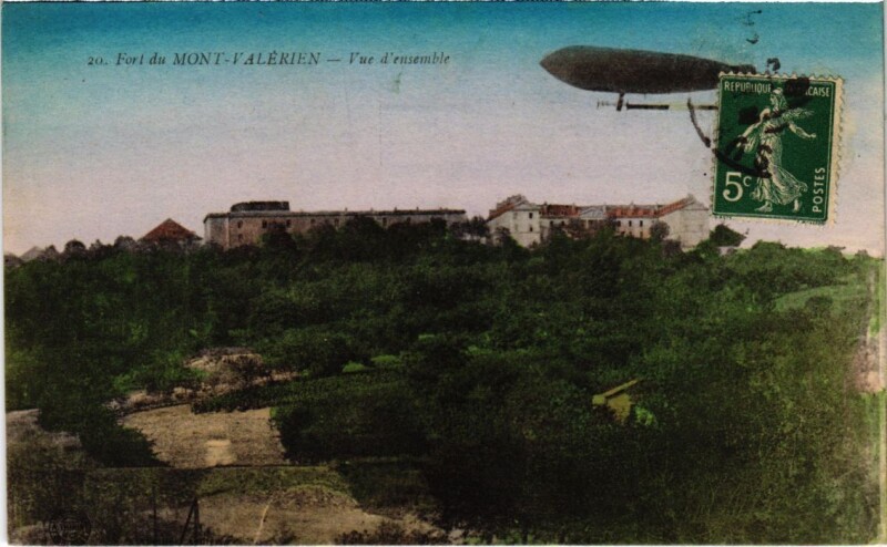 Carte postale ancienne Fort du Mont Valerien vue d'ensemble