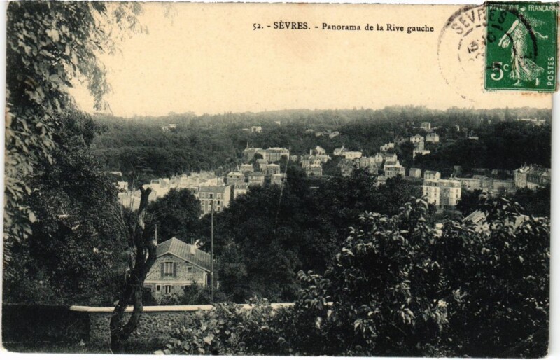 Carte postale ancienne Sevres panorama de la Rive gauche
