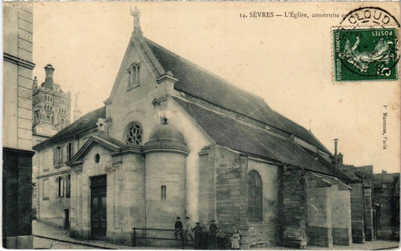 Carte postale ancienne Sevres Eglise